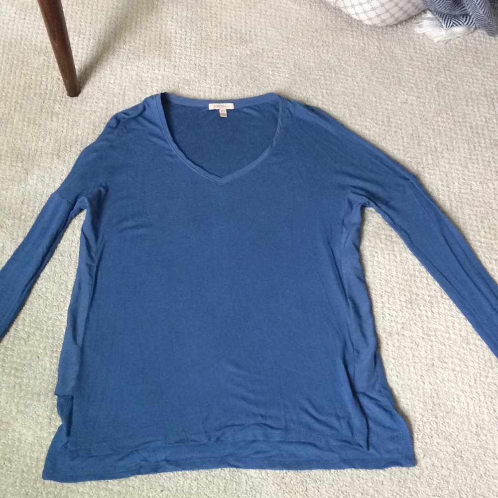 Blue top, Bordeaux for Anthropology